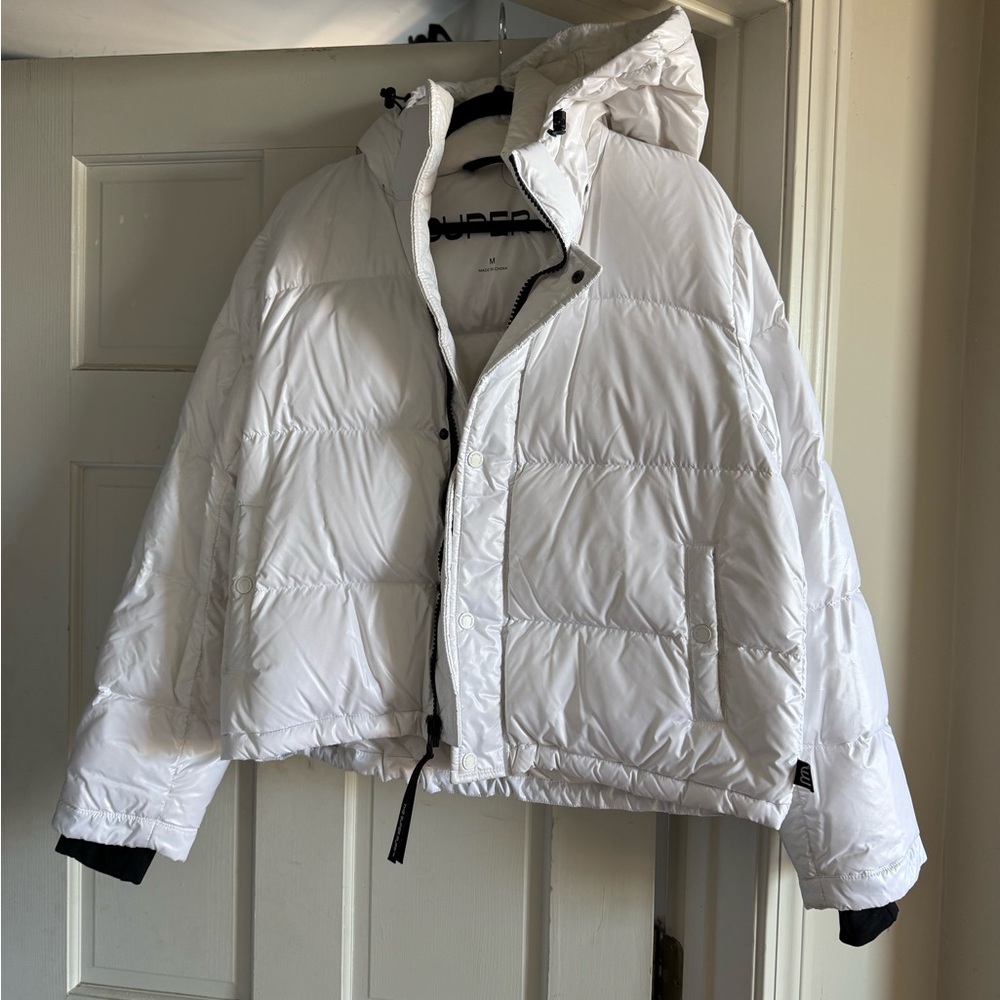 Aritzia Superpuff White Jacket with Hood